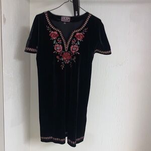 Cowgirl Up Womens Black Velvet Dress Embroidered